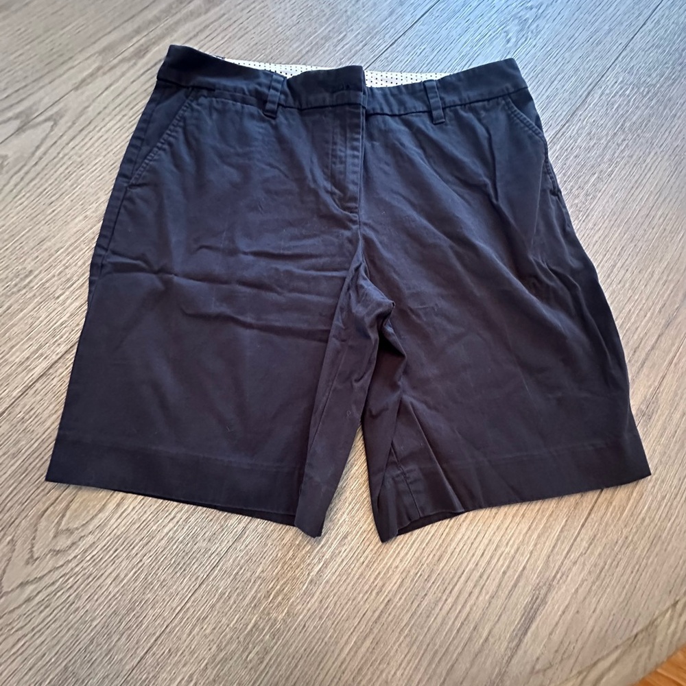 Talbots Women's Black Flat Front Shorts